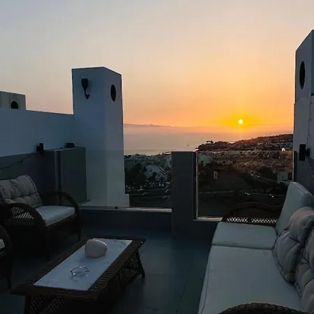 Sunset Ocean Mountain View Tenerife365 度假居 *